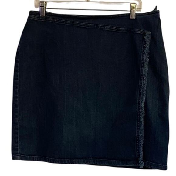 J Jill Denim Skirt Womens Size 12 Dark Wash Straight Knee Length - Picture 3 of 6